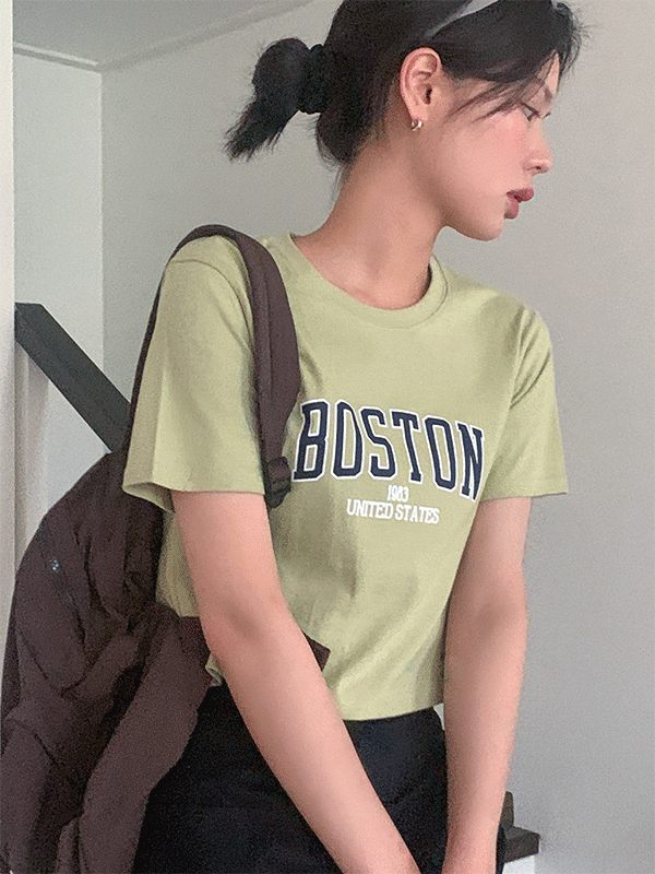 보스턴 프린팅 크롭 반팔 티셔츠